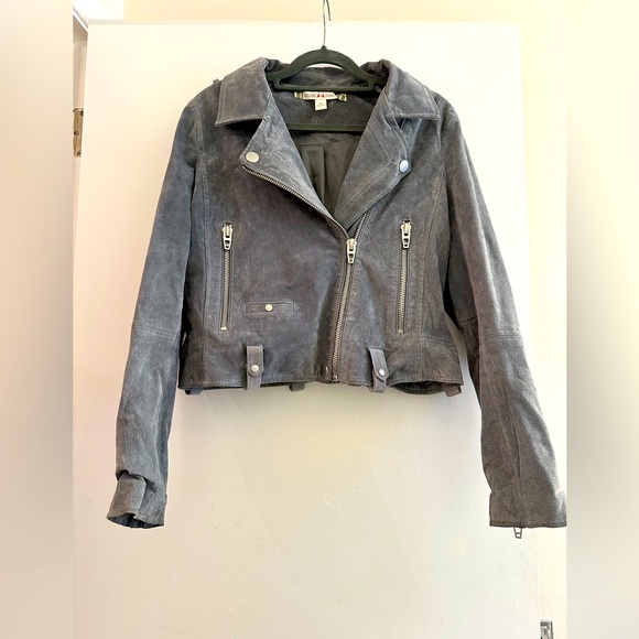 Chelsea & Violet Jackets & Blazers - Chelsea & Violet Gray Suede Leather Moto Motorcycle Jacket Women’s Lined size M
